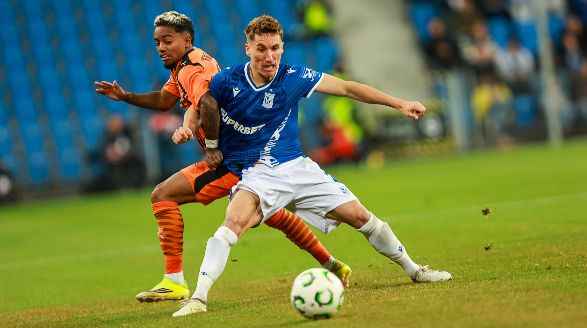 Це був справедливий результат, але це ще не кінець: захисник Леха – про поразку від Шахтаря у Лізі конференцій