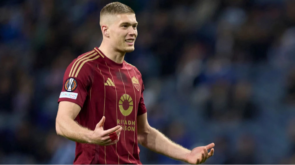 Довбик впервые сыграет за Рому после травмы