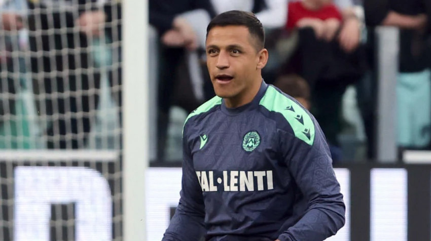 Фенербахче близький до підписання ексзірки Арсенала та Барселони