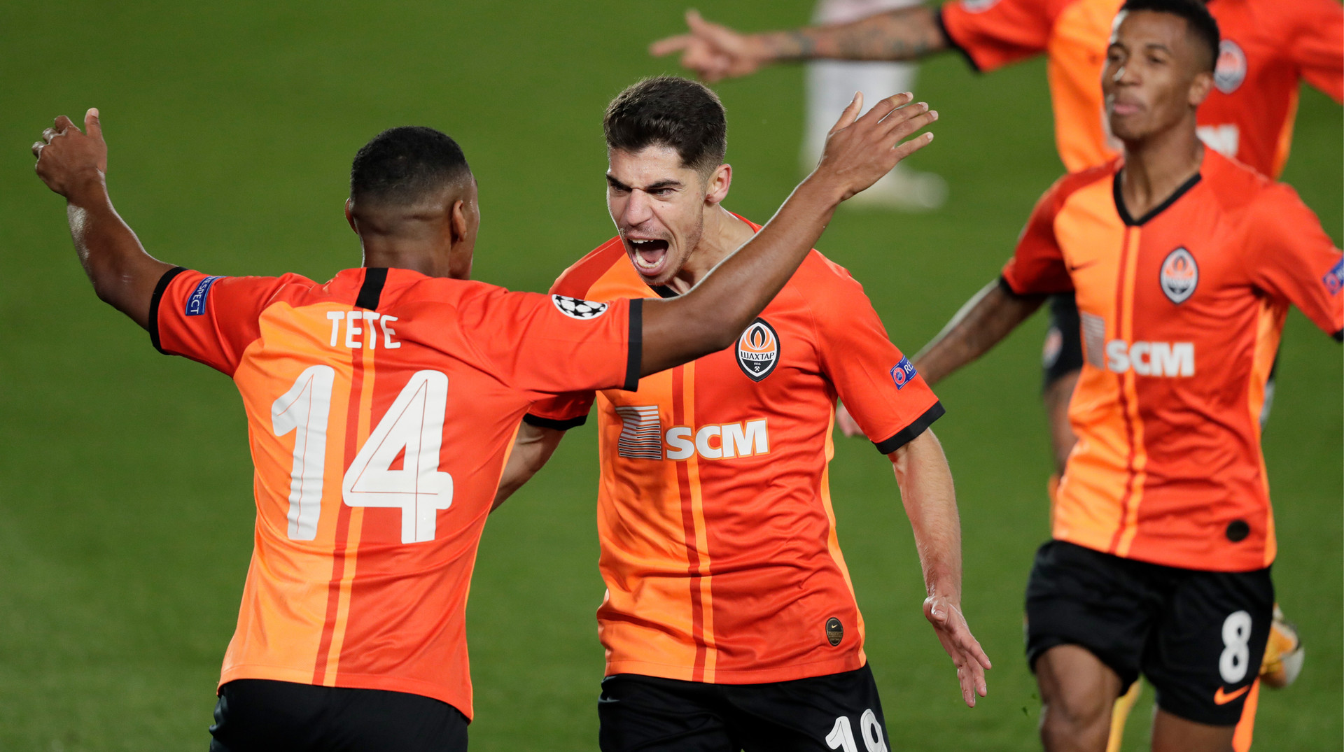 Вони втекли з Шахтаря через війну: Тете деградує, Вітао карають, а Додо цікавий Барселоні