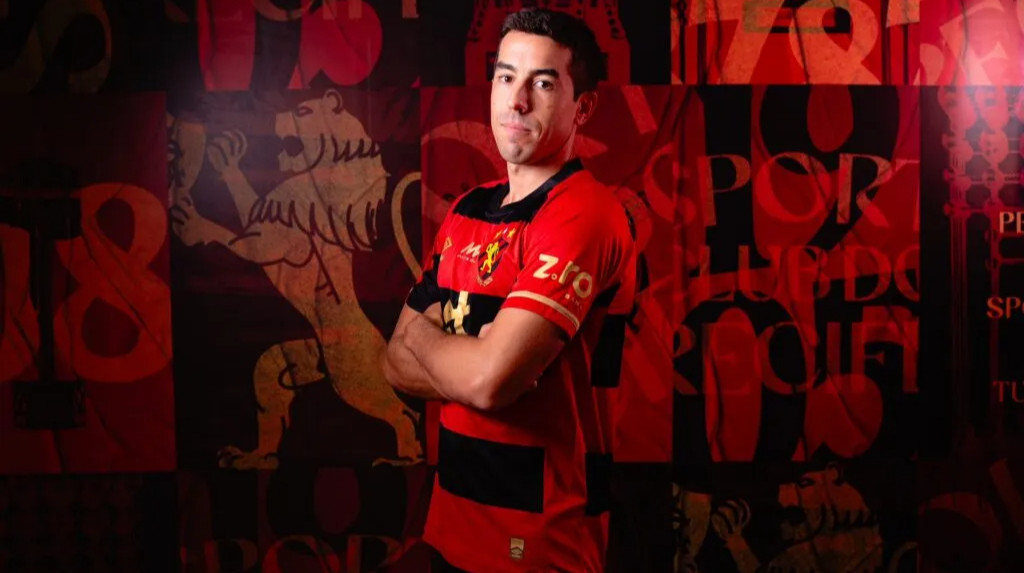 Бывший вингер Динамо стал игроком титулованного бразильского клуба