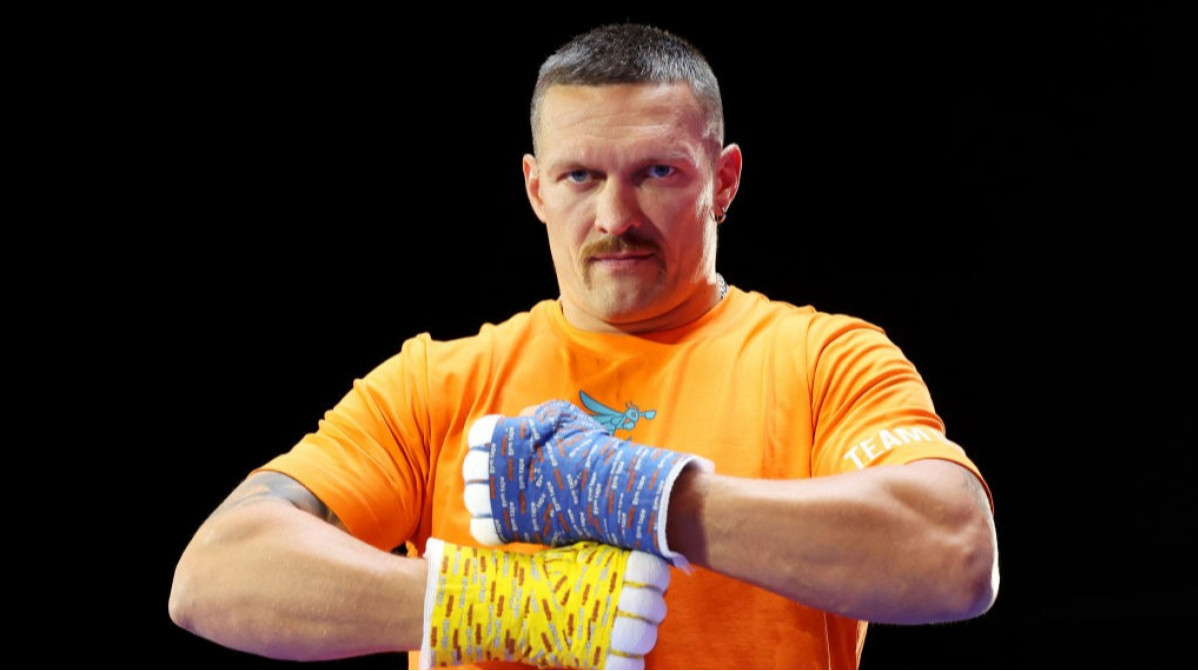 Леннокс Льюїс порівняв Усика та Холіфілда