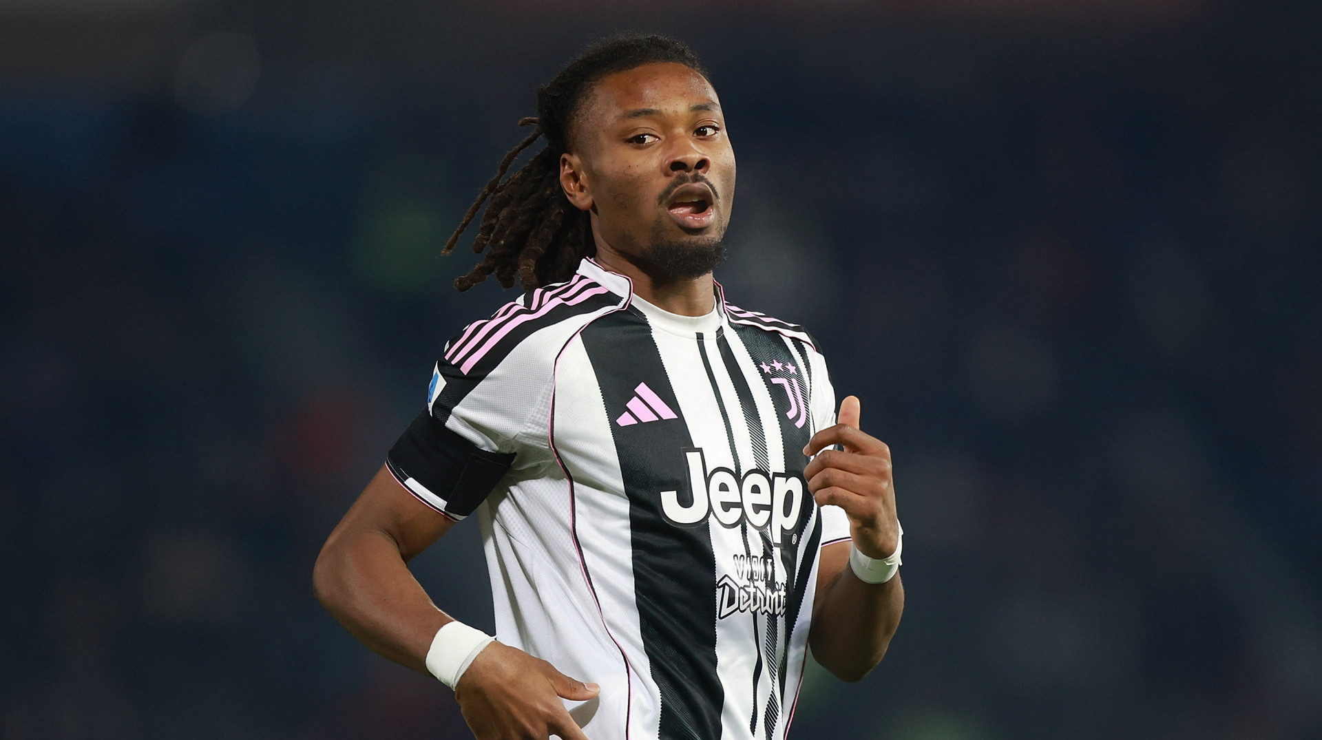 Ювентус прагне продовжити контракт з Тюрамом