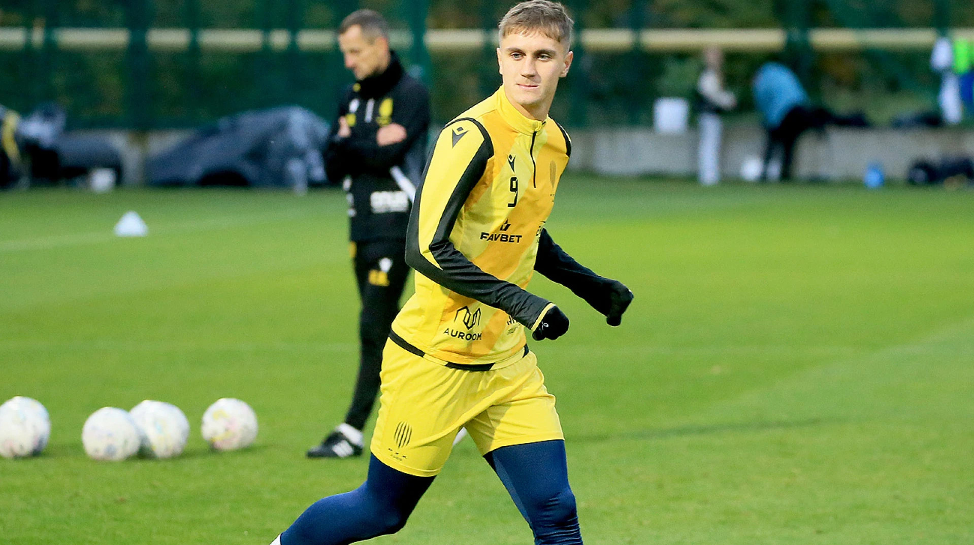 Великий транзит у Львові: Карпати планують підсилитися ще шістьма гравцями Руху