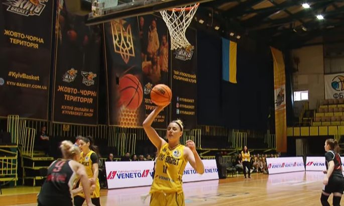 Франківськ вдруге поспіль виграв золото жіночої Суперліги
