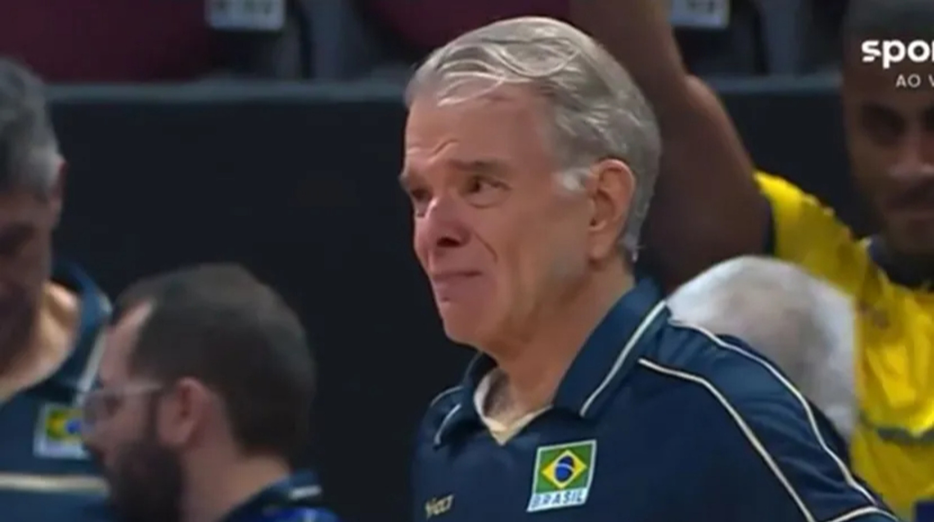 Дізнався про смерть матері перед матчем: наставник збірної Бразилії розплакався на грі ЧС