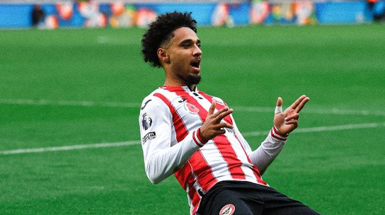 Брентфорд с Ярмолюком переиграл Ньюкасл, Ман Сити разгромил Ливерпуль в 11 туре АПЛ