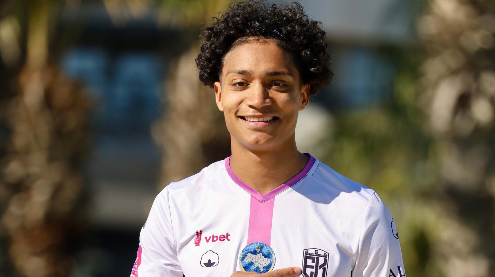 Епіцентр підписав іспанського вінгера колумбійського походження