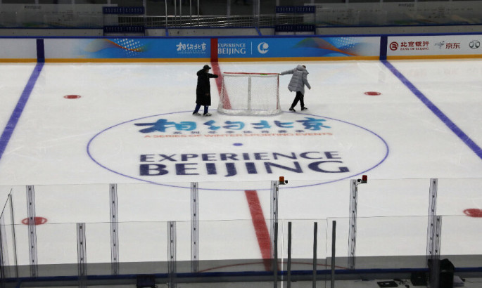 Російські журналісти запитують фінських хокеїстів про шанси у фіналі з їх збірною