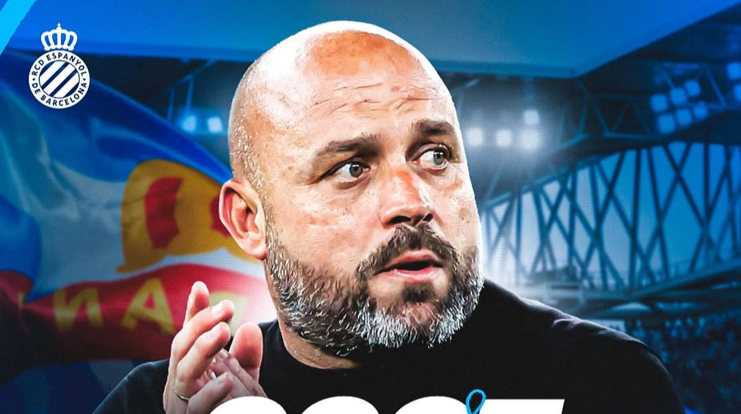 Клуб Ла Лиги продлил контракт с главным тренером