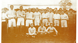 Игра миллионов в бурные времена: играли ли в футбол во время Украинской революции?