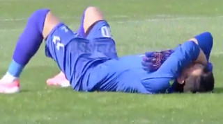 Грали в спеку під час посту: у Тунісі футболісти втратили свідомість прямо на полі