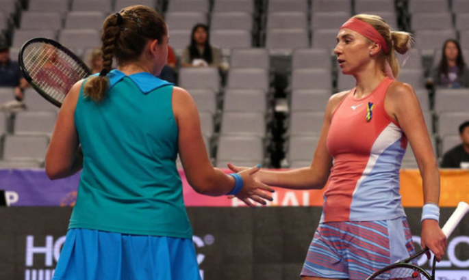 Кіченок та Остапенко програли другий матч на Підсумковому турнірі WTA