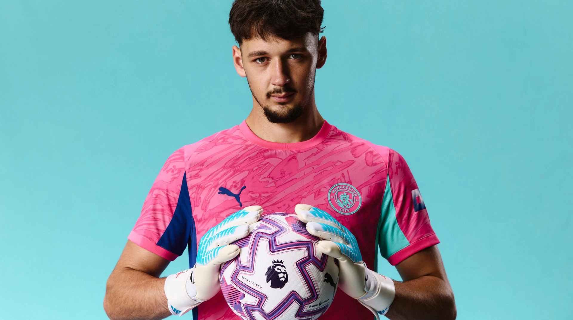 Манчестер Сіті повернув 22-річного голкіпера