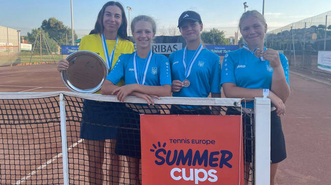 Дівоча збірна України у віковій категорії U12 стала бронзовими призерками Літнього Кубку Європи