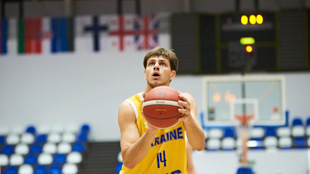 Харківські Соколи підписали колишнього форварда Старого Луцька