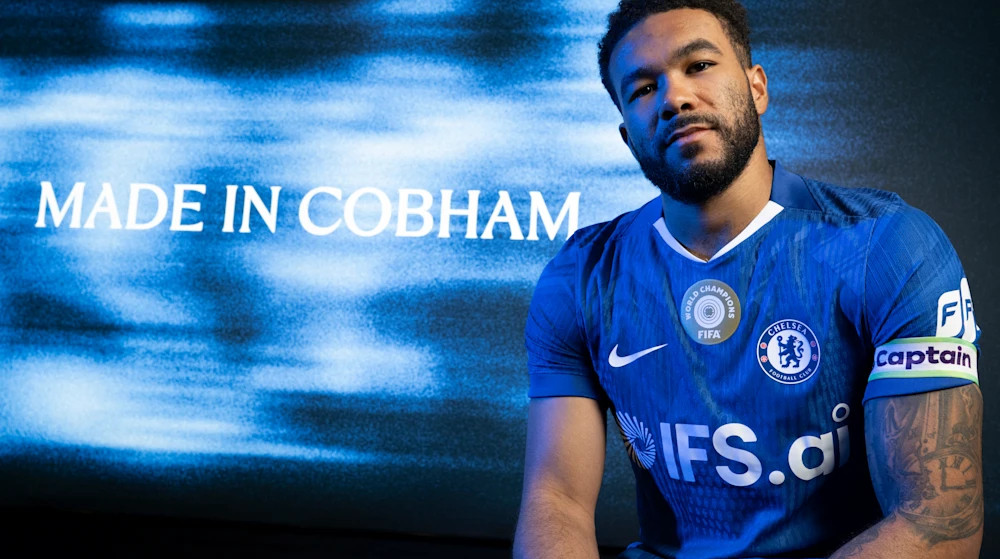 Челсі продовжив контракт з Джеймсом