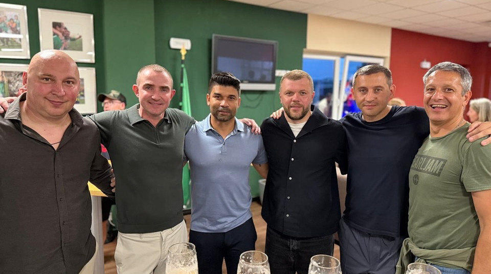 Селезньов, Степаненко та ще 8 українців зіграли в прощальному матчі зіркового чеського футболіста