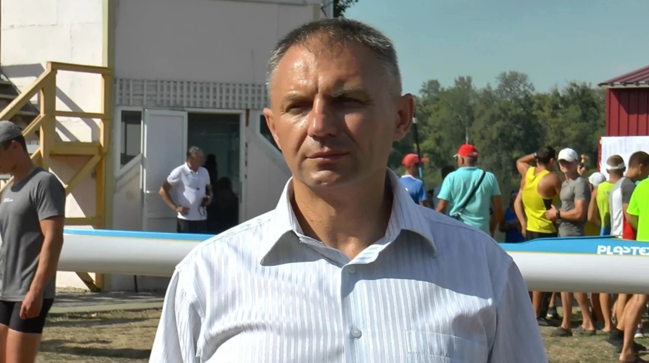 Президент Федерації каное України нагородив нейтральних спортсменів на ЧС-2025