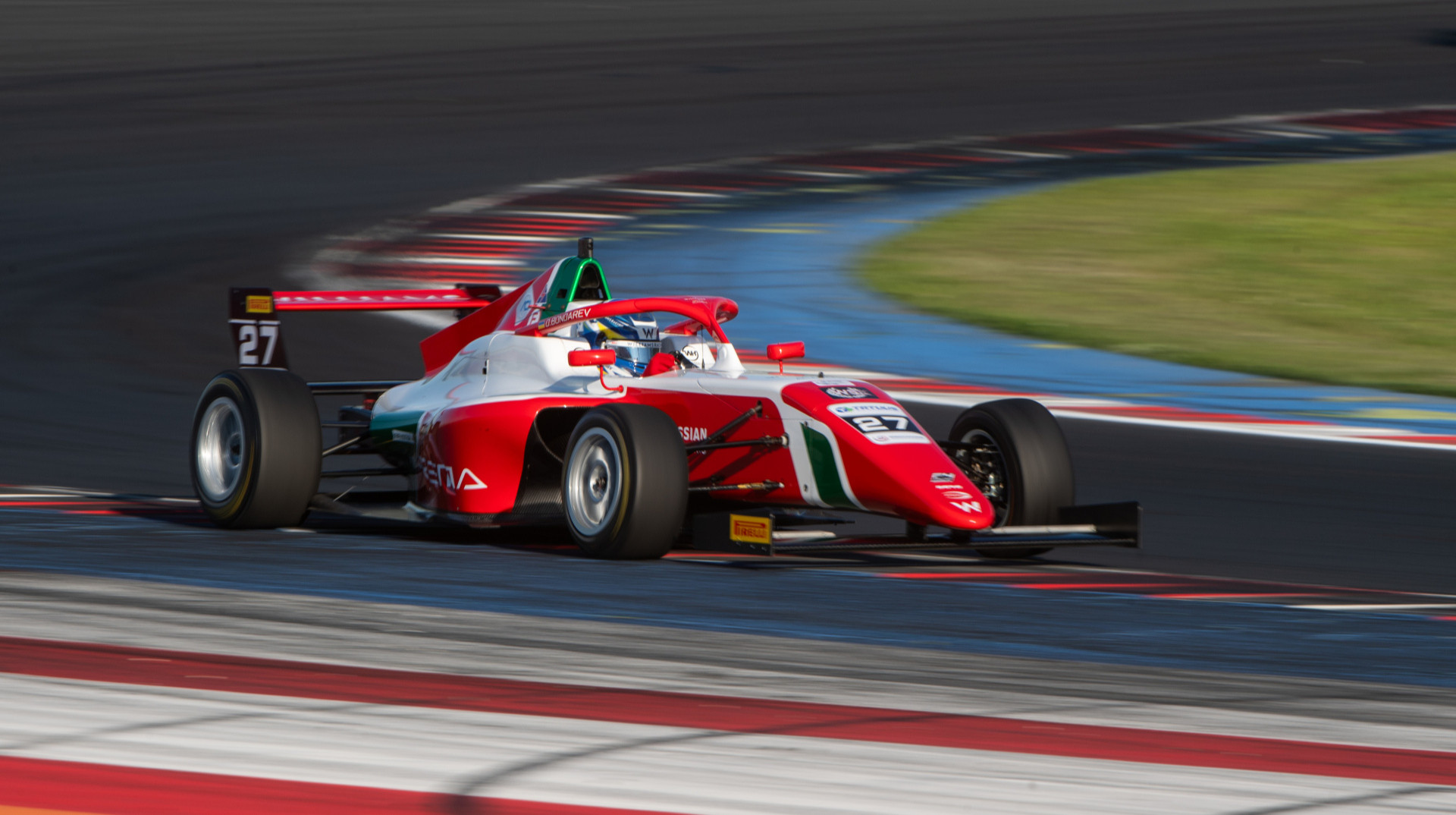 Бондарев фінішував 12-м у другій гонці етапу UAE4 в Абу-Дабі