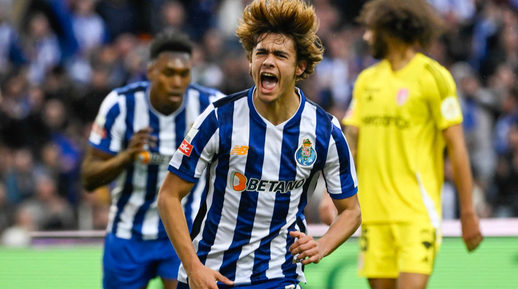 Порту погодив новий контракт із 17 річним футболістом за якого виставив космічну суму відступних