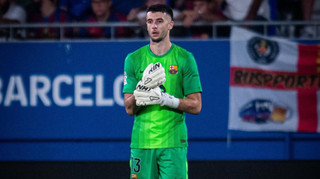 Захотів відчути себе Ноєром: голкіпер Барселони привіз епічний гол у порожні ворота у матчі з Ов'єдо