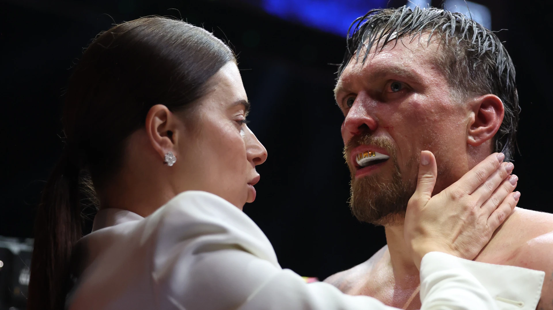 Усик зізнався, чим займатиметься після перемоги над Верховеном