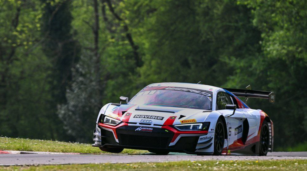 Екіпаж українця Клименка очолив світову серію GT World Challenge