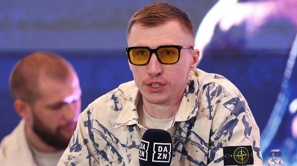 Посмотрим, как будут развиваться события: Лапин – об отказе Усика от титула WBO