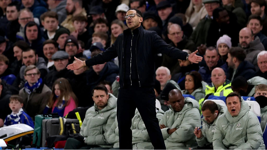 Легенда МЮ відреагував на звільнення тренера Челсі: Цей клуб трохи хаотичний у своїх рішеннях