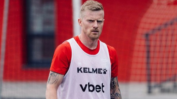 Верес розірвав контракт із півзахисником