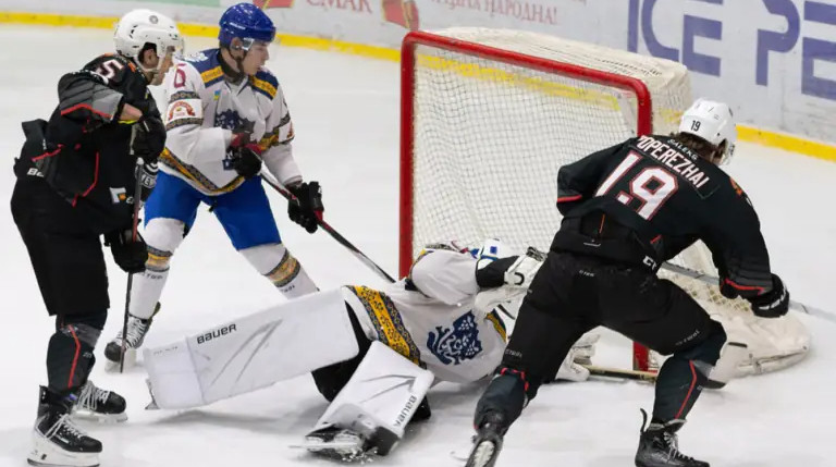 Кременчук розгромив Одещину у другому матчі 1/2 фіналу чемпіонату України