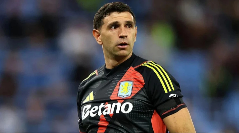 Манчестер Юнайтед завершує трансфер титулованого голкіпера