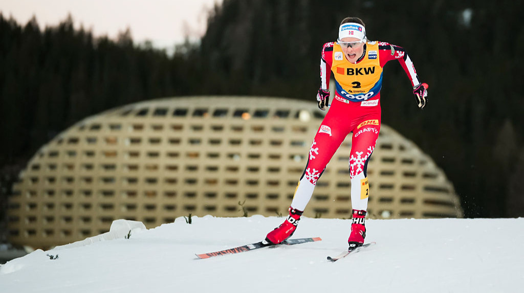 Іменита лижниця зійшла з Тур де Скі через неприємне падіння