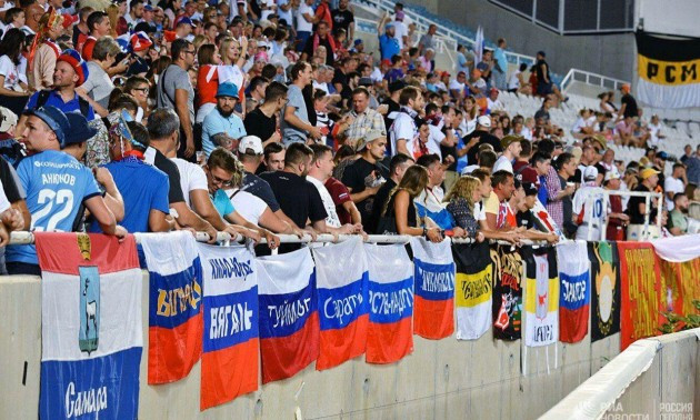 Росіянам можуть спростити в'їзд до країн проведення Євро-2020