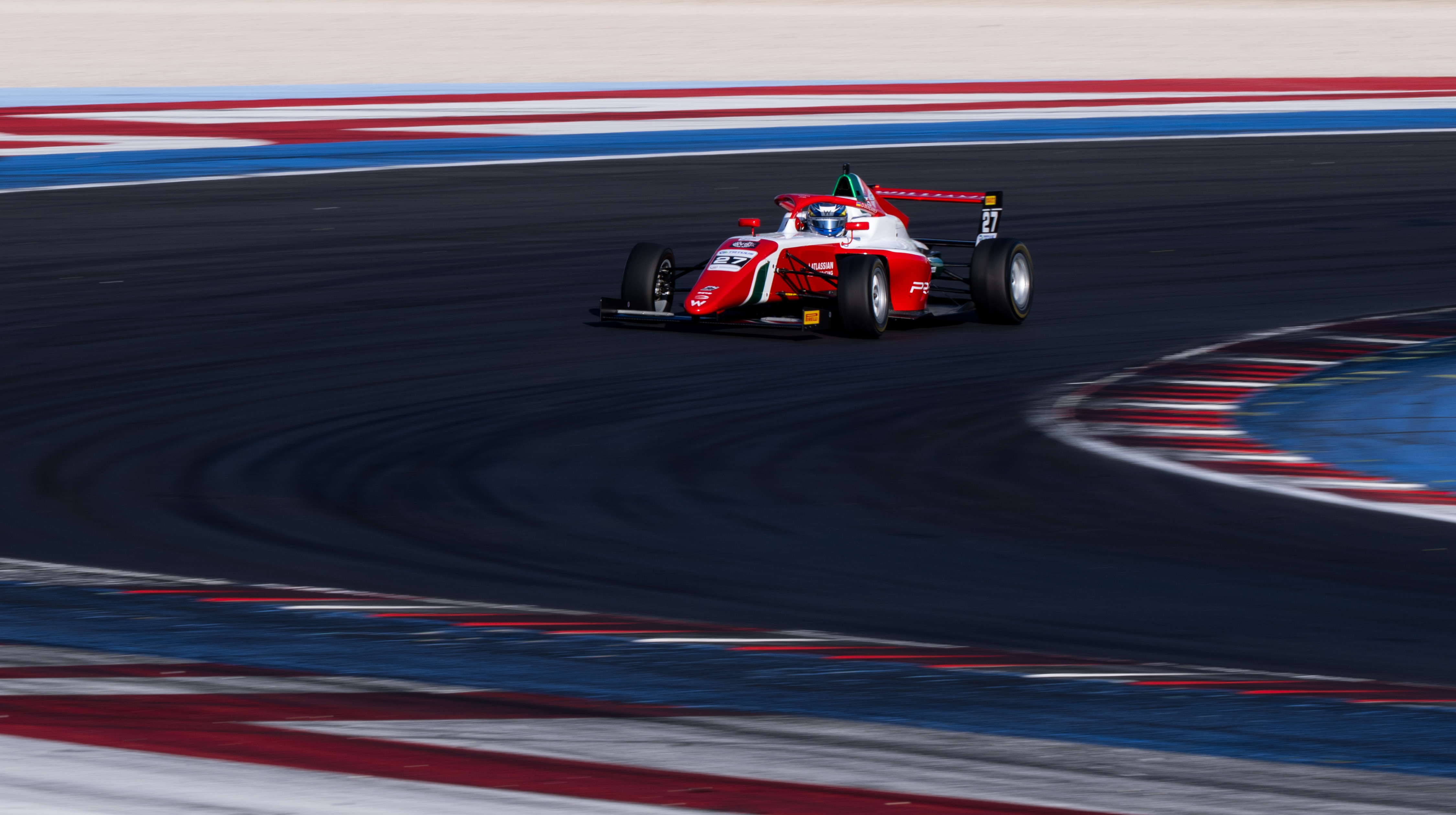 Бондарев дебютував у E4 хорошою кваліфікацією на етапі у Франції