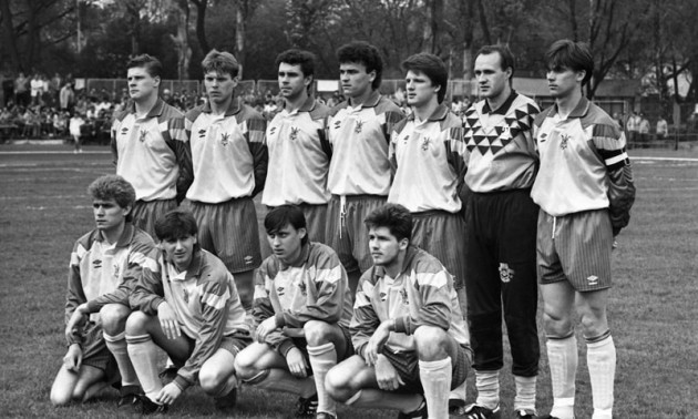 27 років тому збірна України провела перший матч в історії. Тоді ж був забитий і перший гол