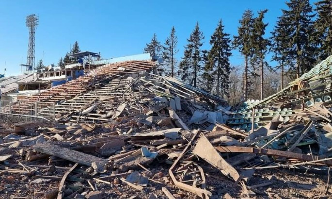 Російські варвари розбомбили стадіон Десни в Чернігові