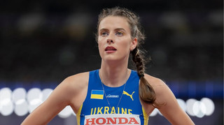 Несподівана мотивація від маленького фаната: Магучіх отримала подарунок за рекордний стрибок у сезоні