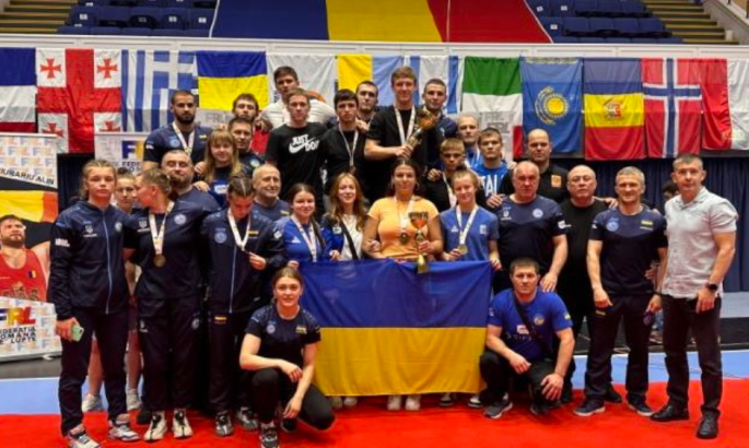 Українські борці виграли 17 медалей на турнірі у Румунії