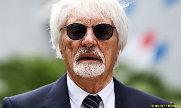 Ексвласник Формули-1 у віці 89 років стане батьком