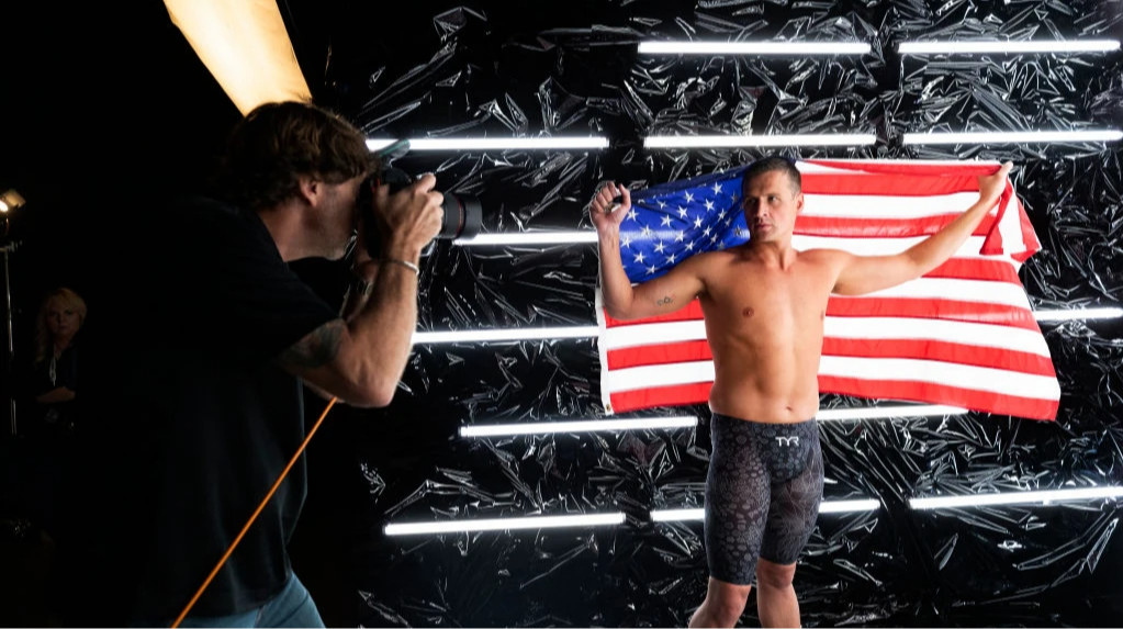 Заработал почти 400 тысяч долларов: легенда Олимпийских игр продал половину золотых наград