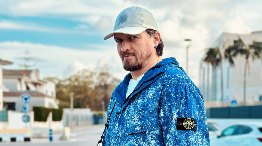 Льюїс зробив невтішну заяву про Усика для Верховена: Не думаю, що зараз хтось може його перемогти