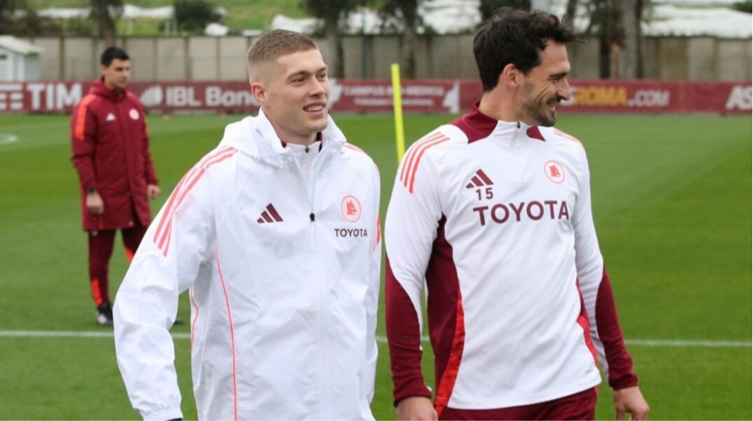 Агент Довбика рассказал, покинет ли украинец Рому летом