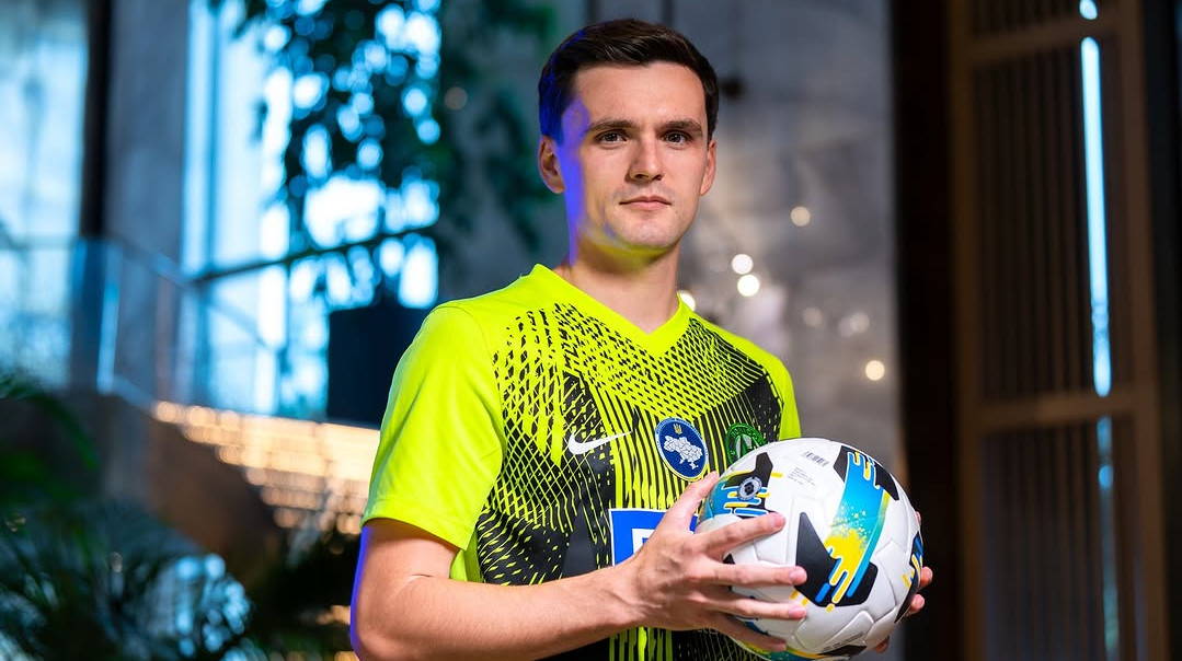 Экс-футболист Динамо подал в суд на Бурбаса