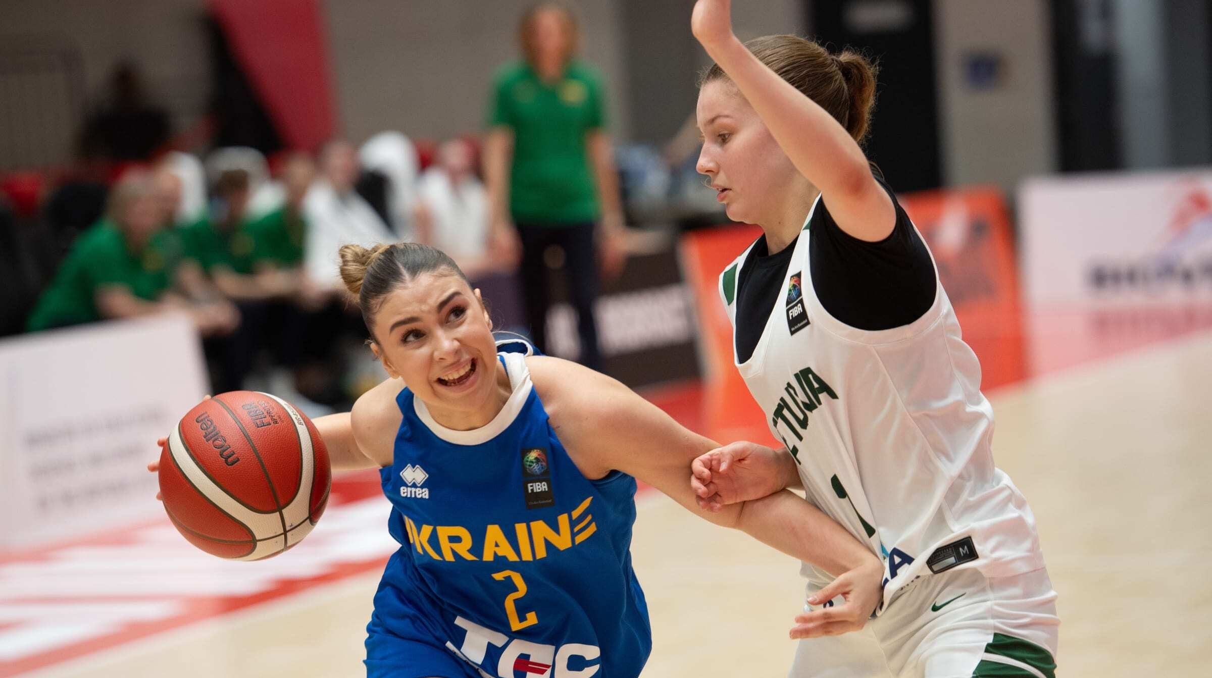 Женская сборная Украины потерпела первое поражение на чемпионате Европы U-18