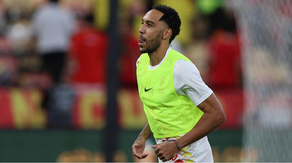 Екскапітан Арсенала розірвав контракт з Аль-Кадісією