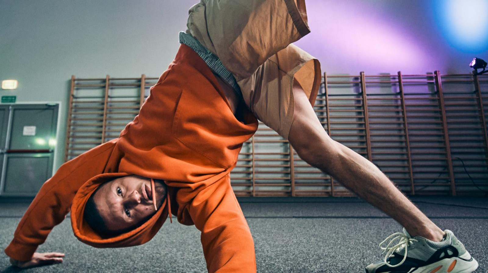 Олег Kuzya Кузнєцов