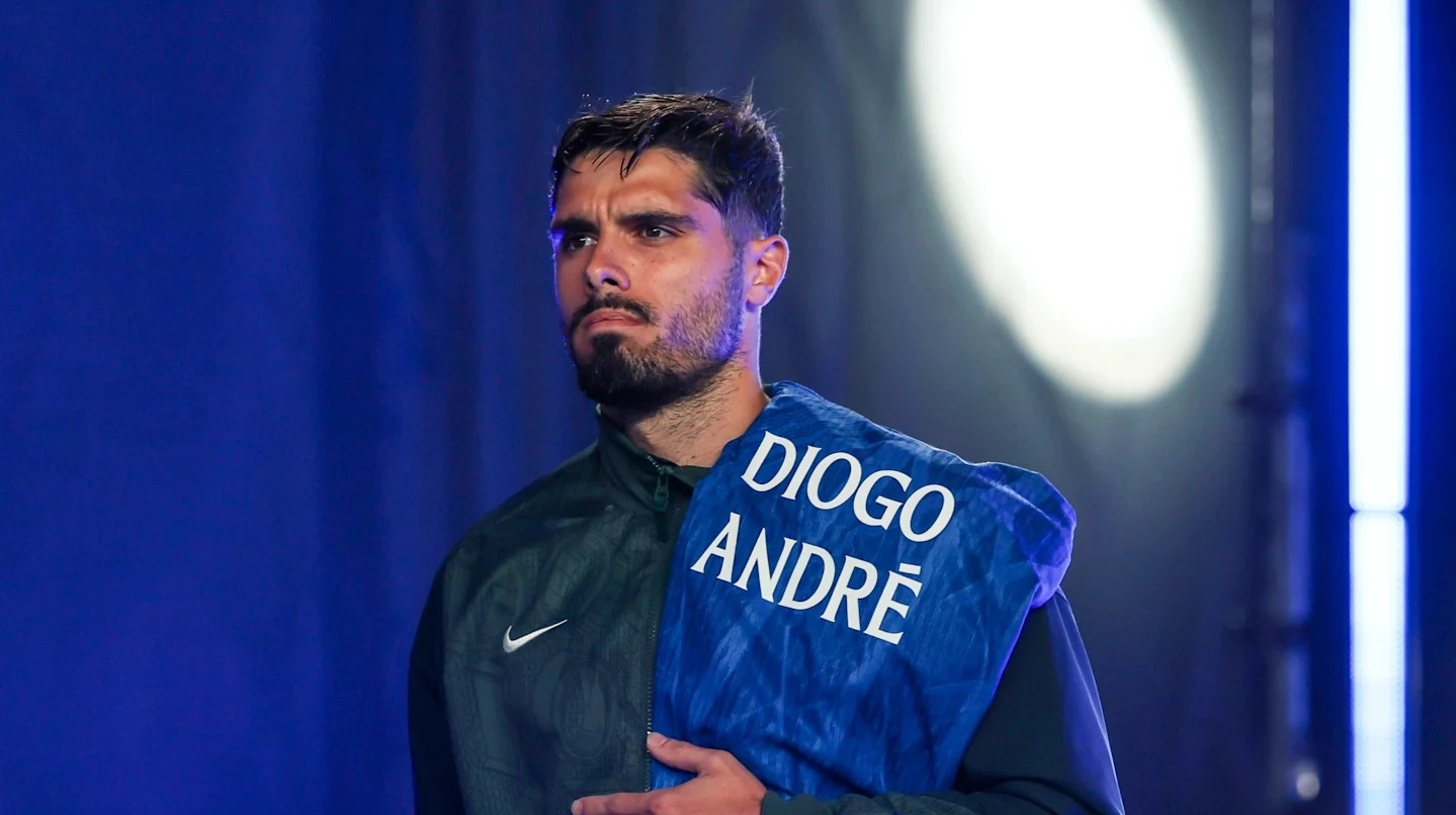 Проблемы после лондонского дерби: Футбольная ассоциация Англии выдвинула обвинения вингеру Челси