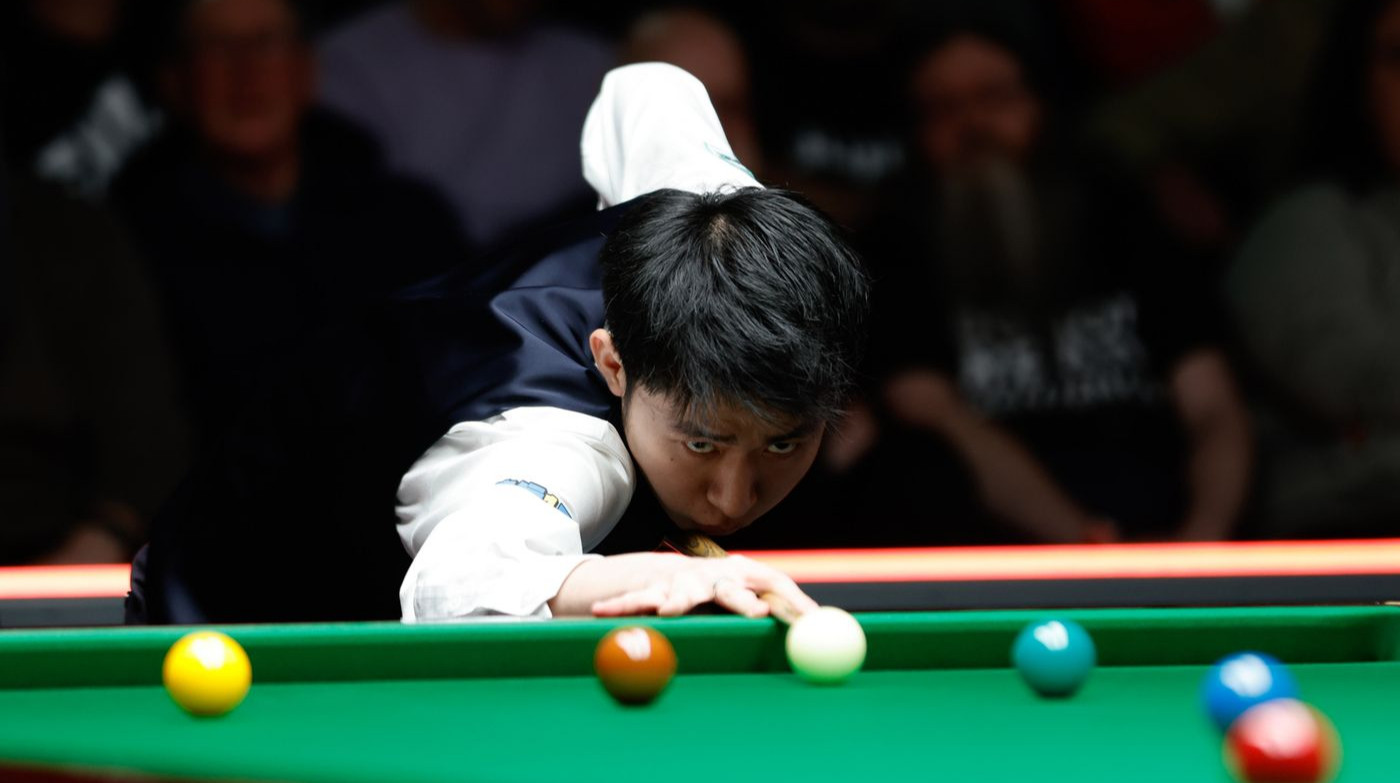 Китайский снукерист заработал 147 тысяч фунтов во время квалификации на чемпионат мира